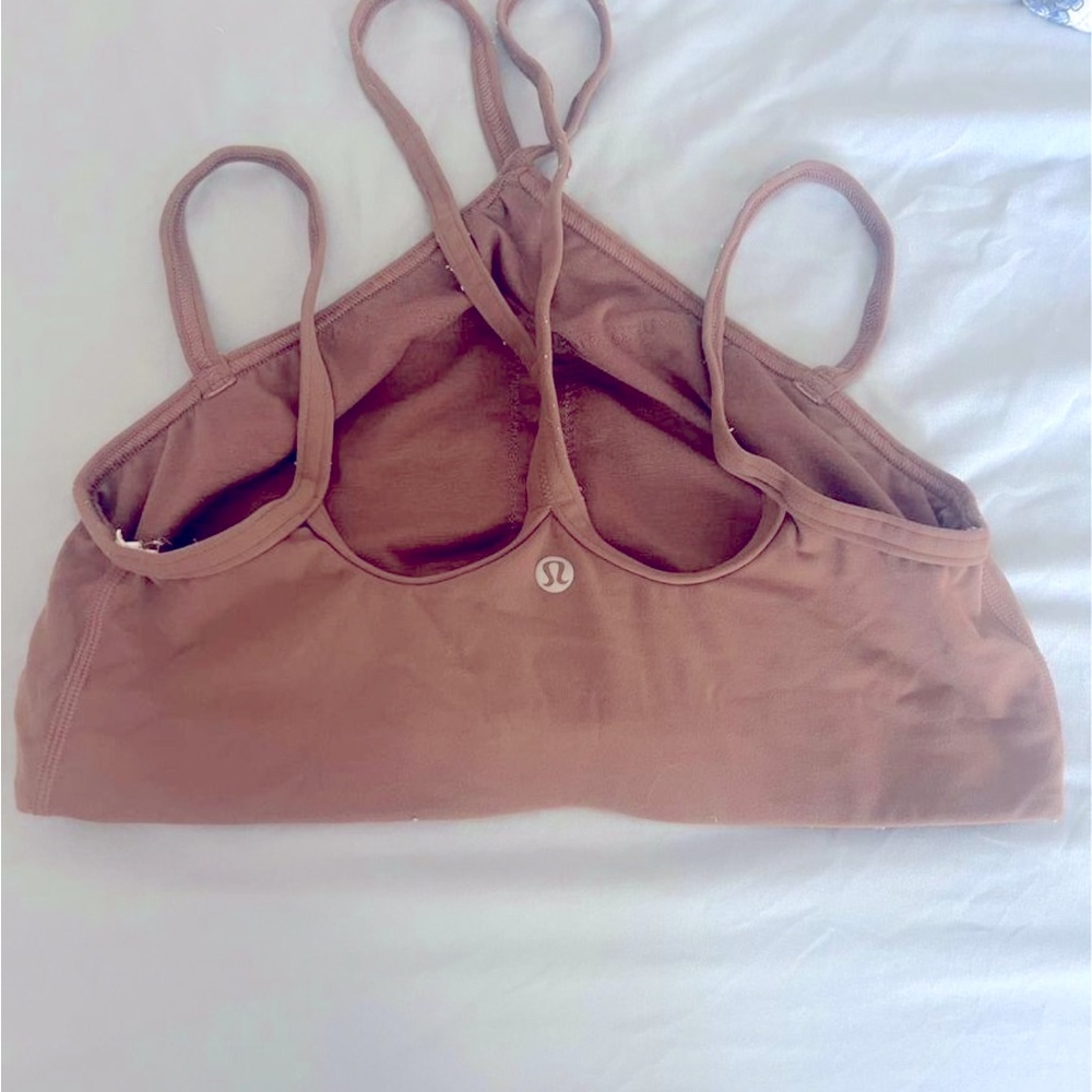 Lululemon super adorable bra/top!